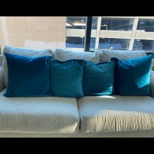 Throw Pillows